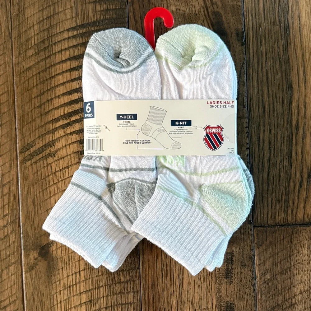 K-Swiss NWT‎ women’s socks white with colors 6 pack size 4-10